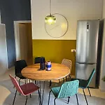 לינה וארוחת בוקר Torre Sibissi Bari טריג'אנו
