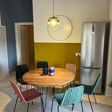 Alojamento de Acomodação e Pequeno-almoço Torre Sibissi Bari Triggiano