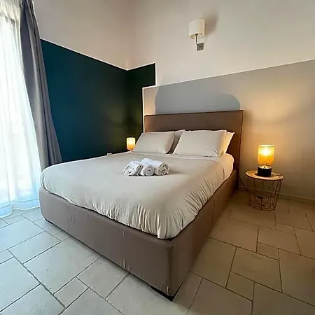Bed and breakfast Torre Sibissi Bari 3*