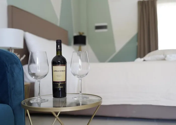 Torre Sibissi Bari Bed and Breakfast 3*